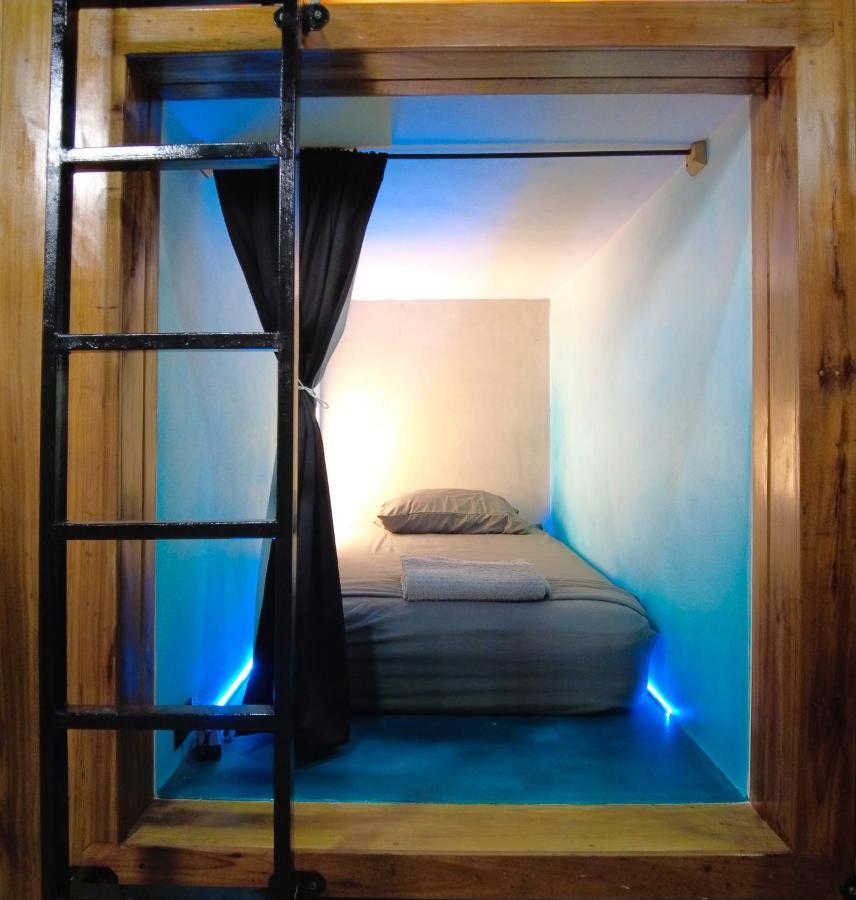 Shipwrecked Hostel Uvita Εξωτερικό φωτογραφία