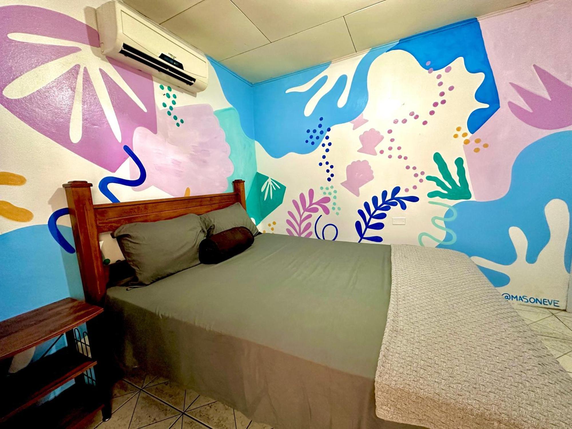 Shipwrecked Hostel Uvita Εξωτερικό φωτογραφία