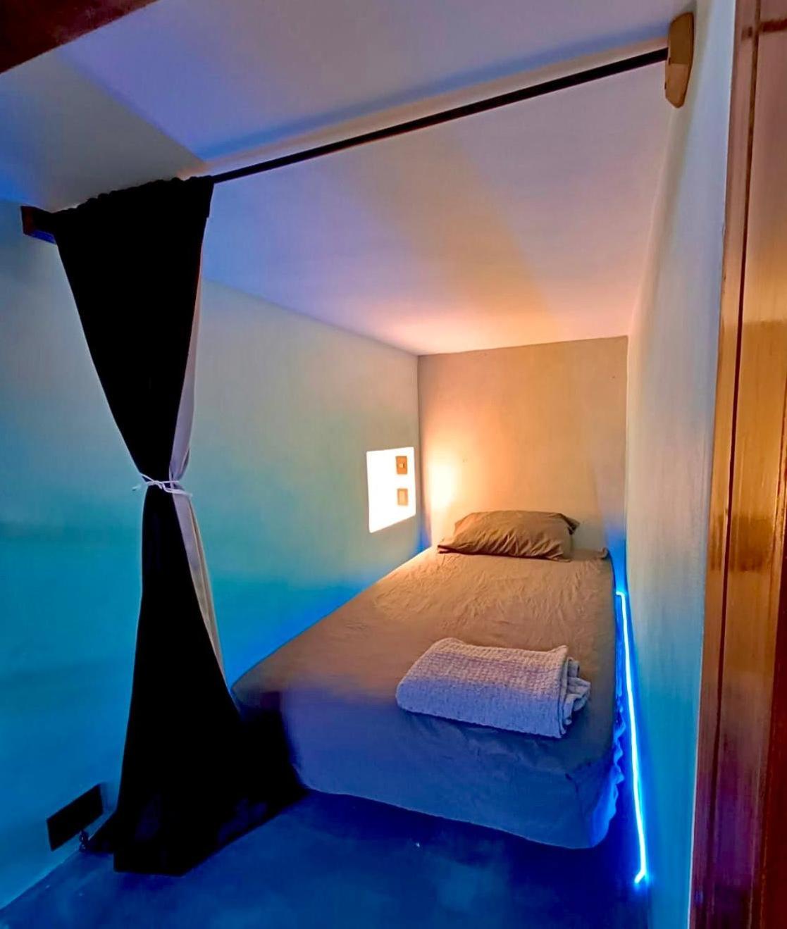Shipwrecked Hostel Uvita Εξωτερικό φωτογραφία